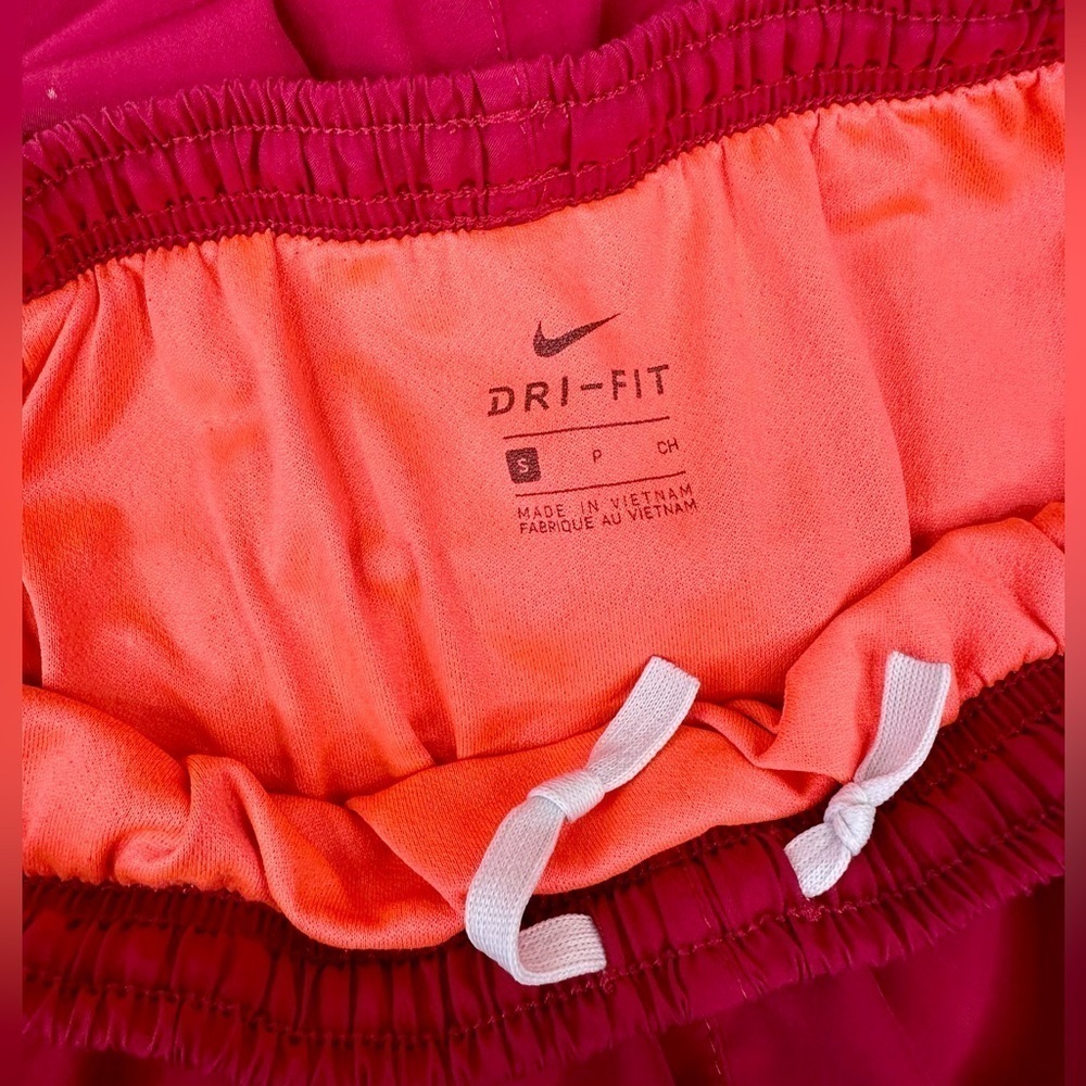 Nike Dri-Fit Tempo Running Shorts in Maroon/Orange Size Small - Picture 7 of 11